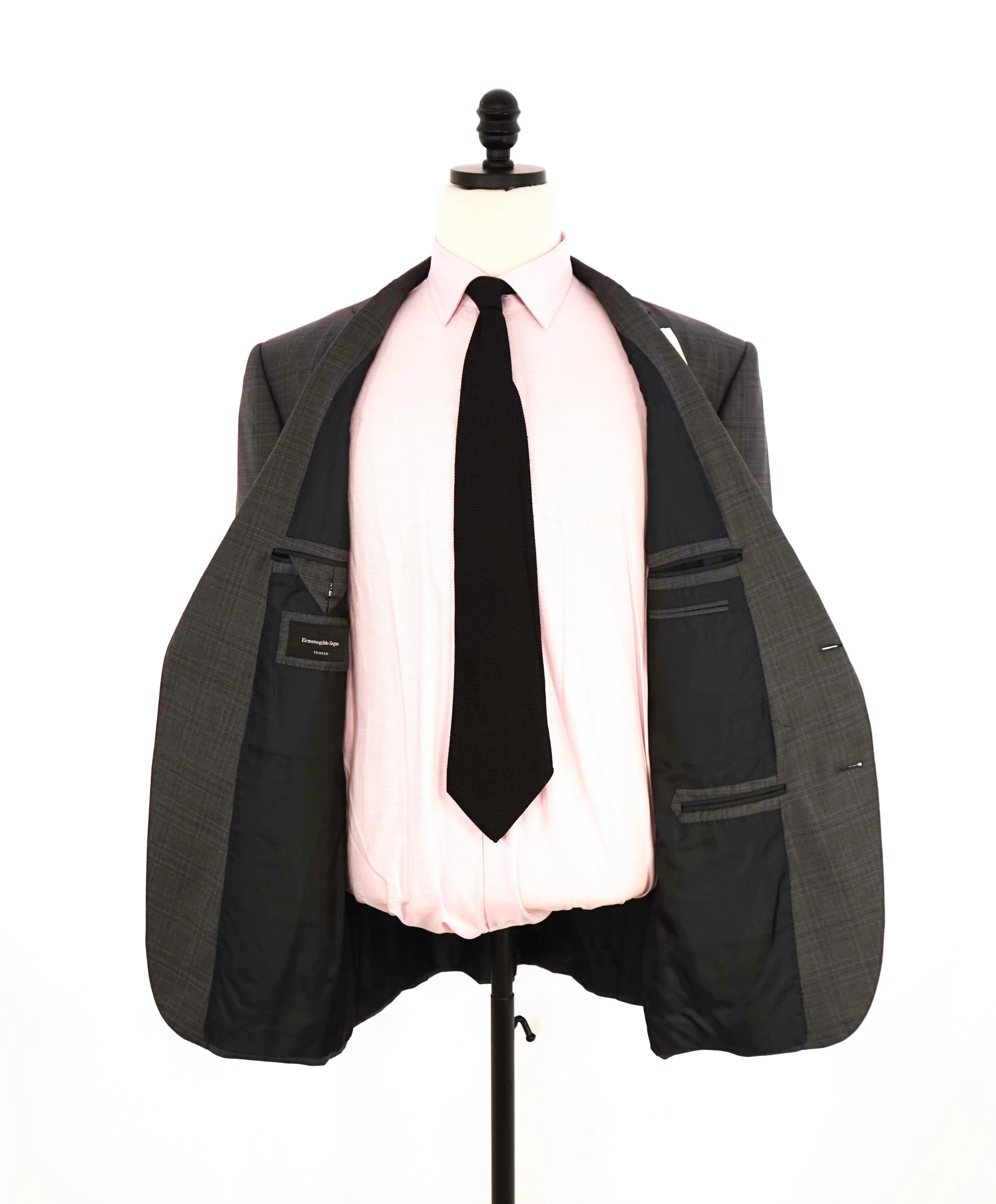 $3,290 ERMENEGILDO ZEGNA- “TORFEO” Gray / Pink Wool Check Blazer- 48R