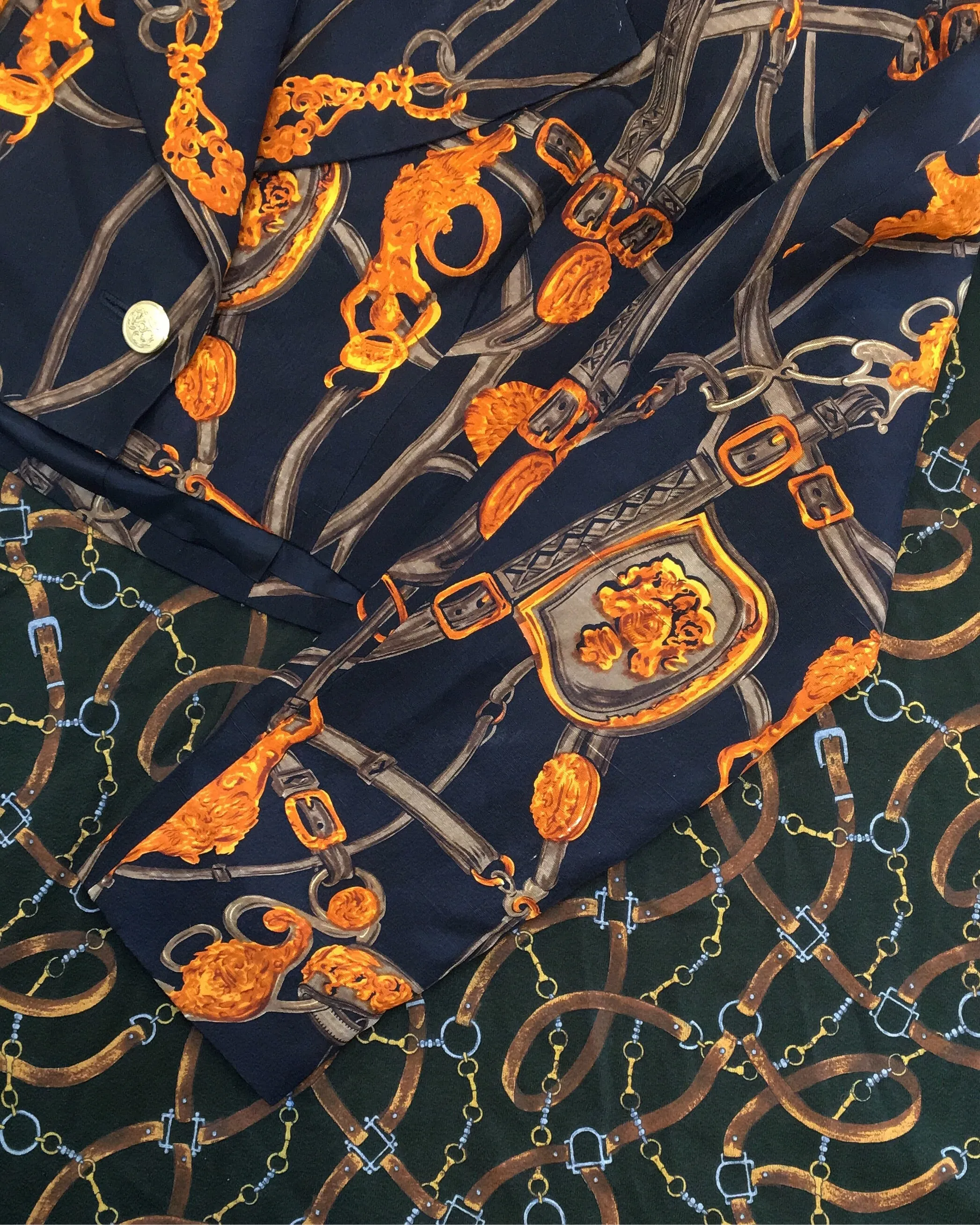 80’s SILK SCARF PRINT CROPPED BLAZER / SMALL