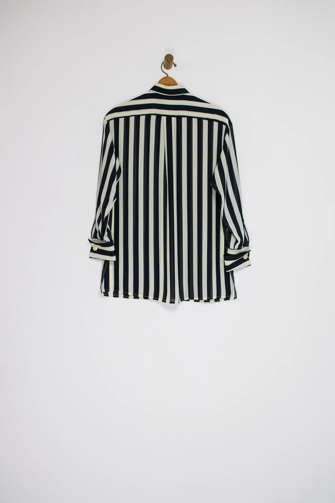 90’s ANNE KLEIN STRIPED BUTTON UP / MEDIUM