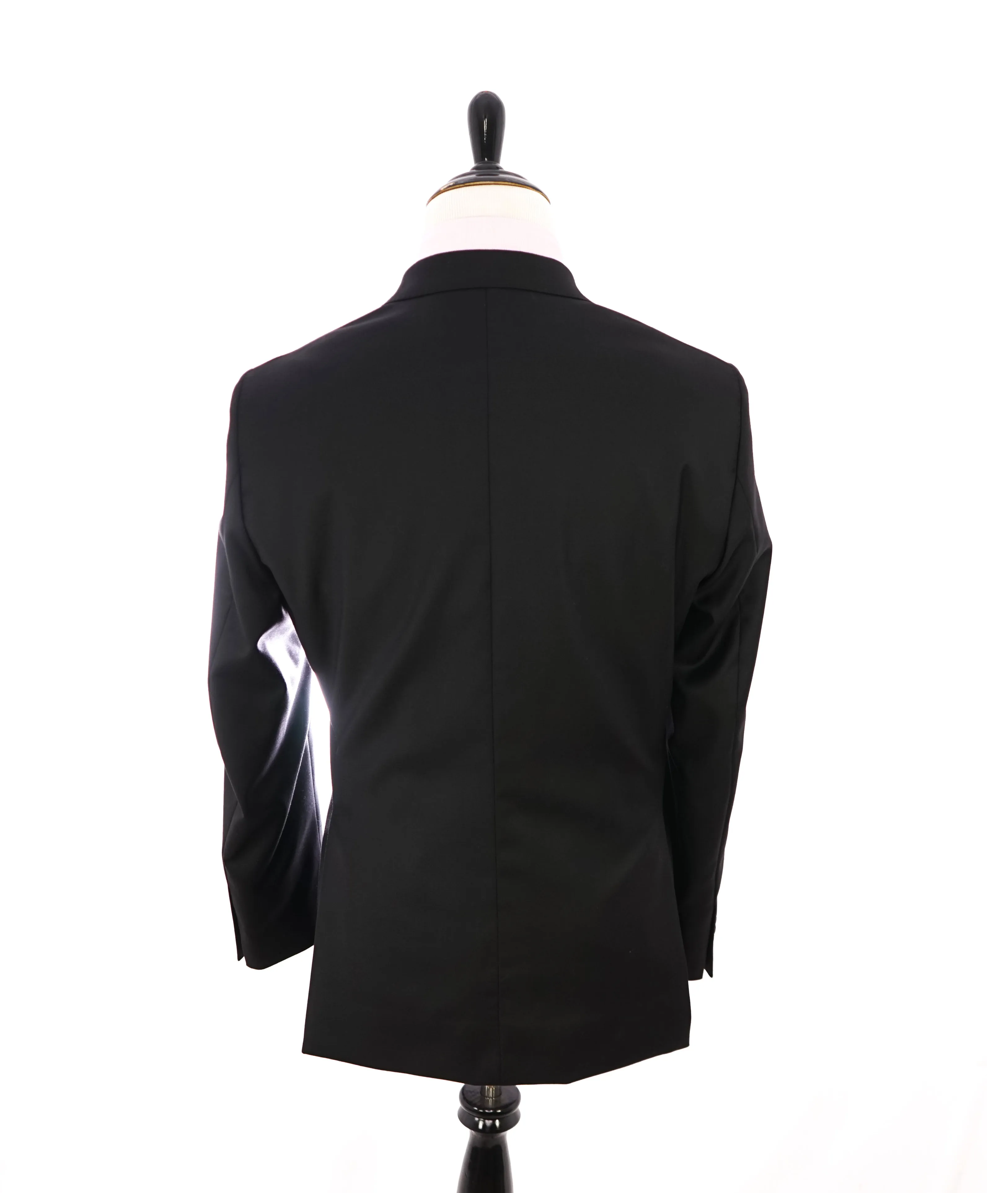 $995 LORO PIANA - MOVIMENTO “Four Seasons” 130s Black Blazer- 40S
