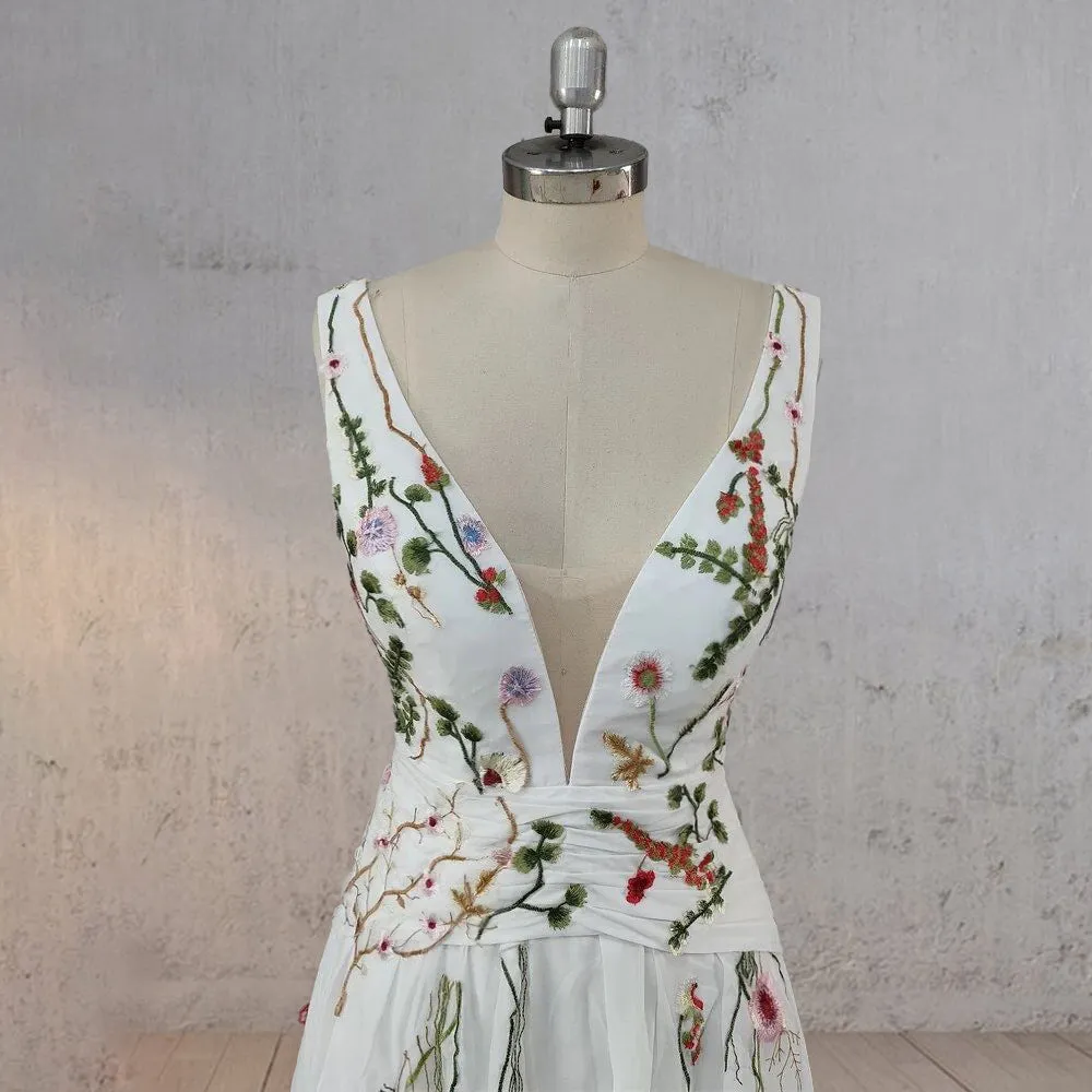A-Line Flower Appliqued Majesty Wedding Dress