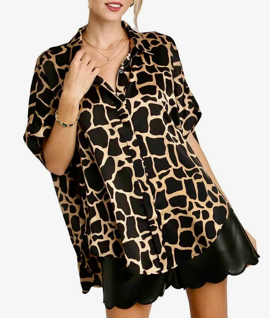 Above the Rest print short sleeve top
