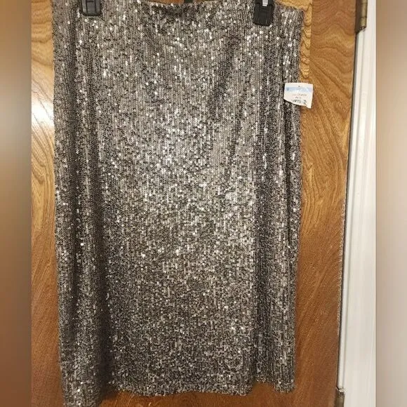 Adrianna Papell Sequin Pull On Pencil Skirt  Size M NWOT