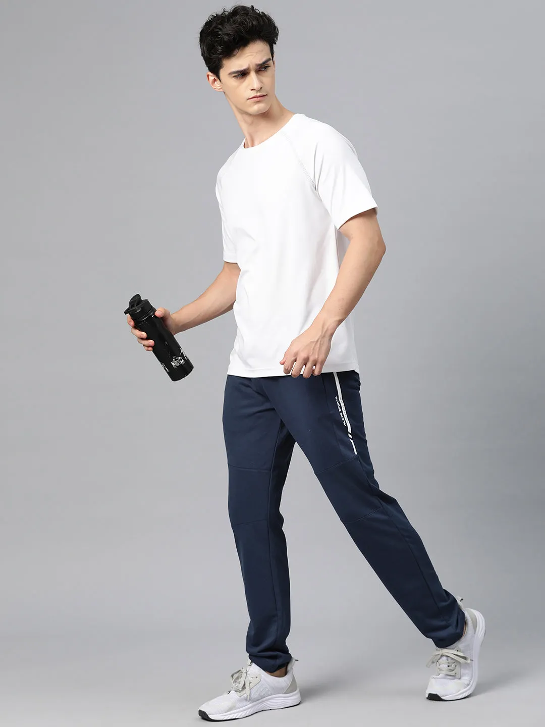 Alcis Men Solid Regular Fit Track Pants