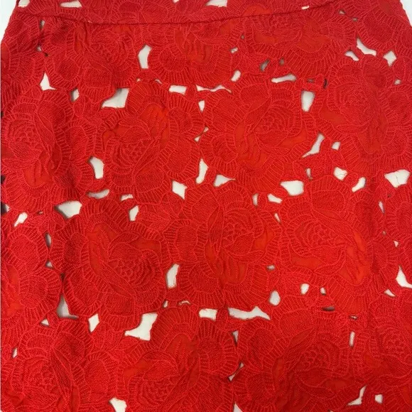 Alice   Olivia Size 2 Red Ferrel Lace Pencil Skirt Knee Length