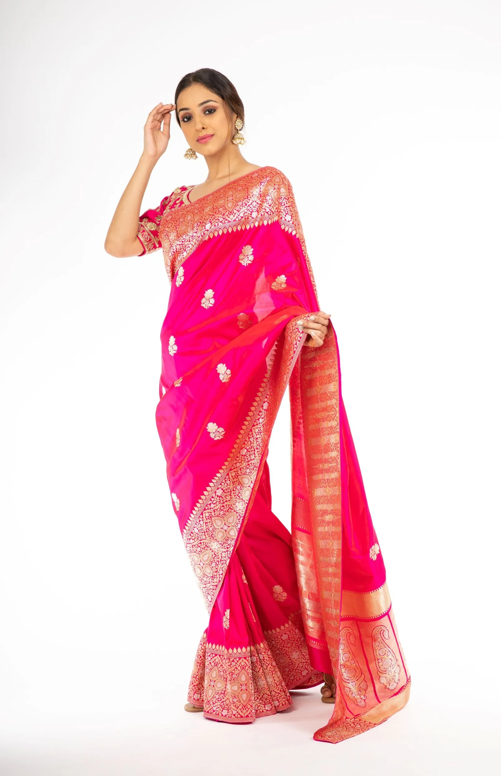 Amazing Pink Color Kadwa Weaving Handloom Saree