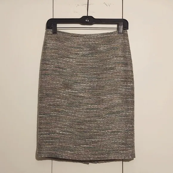 Ann Taylor Multicolored Tweed Boucle Knit Pencil Skirt Size 0 Grey