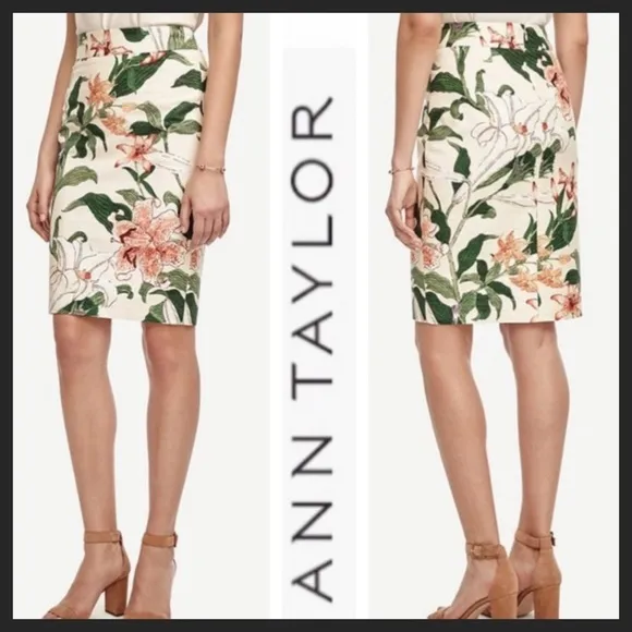 Ann Taylor Petite Garden Floral Pencil Skirt