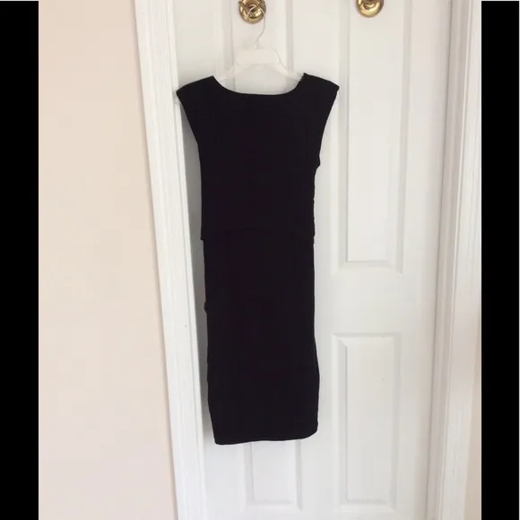 🆕Ann Taylor tie front sheath dress