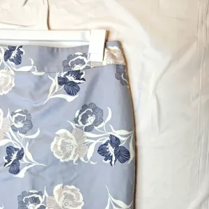 Ann Taylor Womens Mini Skirt Pencil Floral Zipper Elegant Women Petite Size 0
