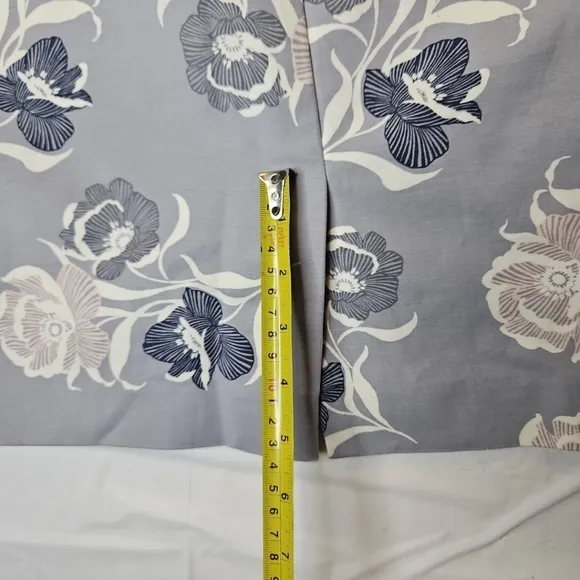 Ann Taylor Womens Mini Skirt Pencil Floral Zipper Elegant Women Petite Size 0