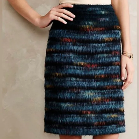 ANTHROPOLOGIE Maeve Feathered Wool Mini Pencil Skirt Fuzzy Blue Motif Size 0