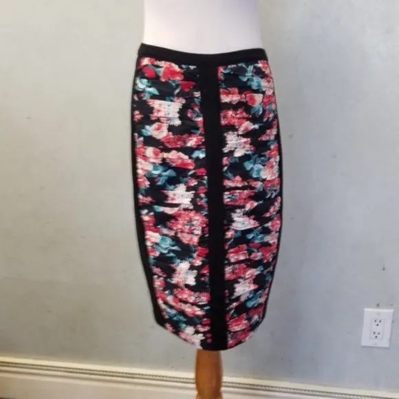 Bailey 44 Anthropology floral skirt size XS (72)