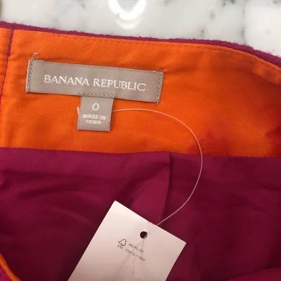 BANANA Republic Boucle Zip Pencil Skirt