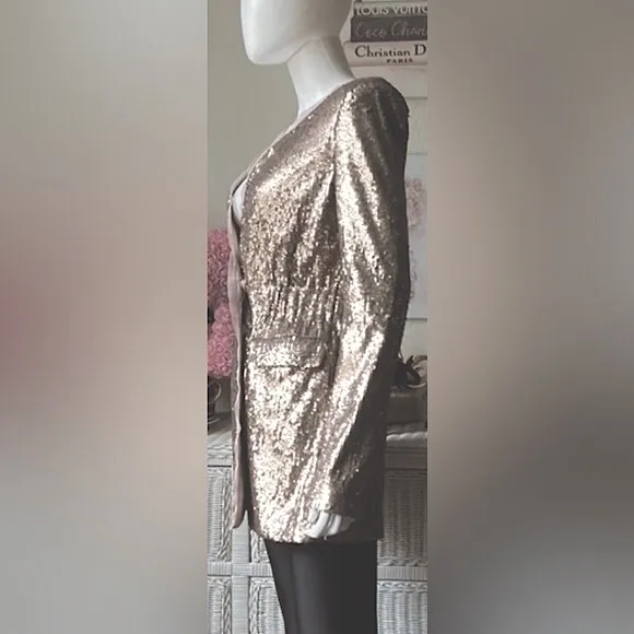 BCBGMaxazria Haden sequin long blazer in bare pink color Size Medium