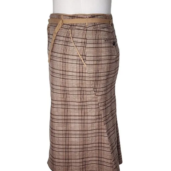 BCBGMAXAZRIA, The Pencil Skirt- Joey. Plaid Size 6