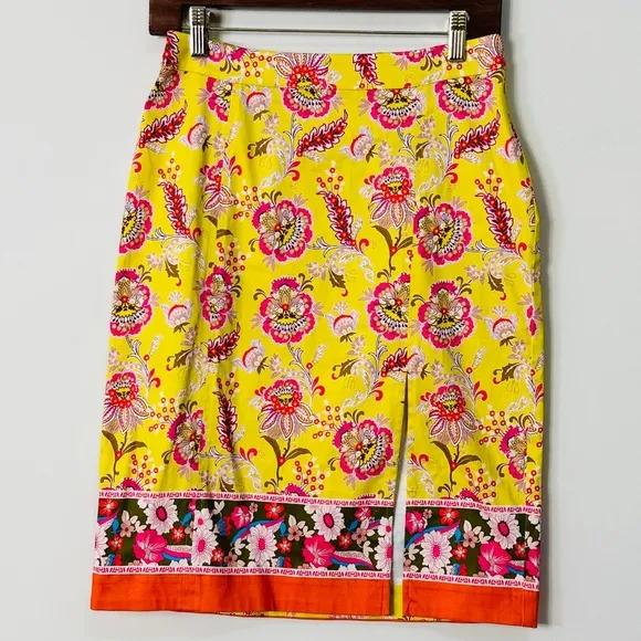 Beautiful Yellow Floral &amp; Paisley Print Front Split Pencil Skirt By Maeve Size 4