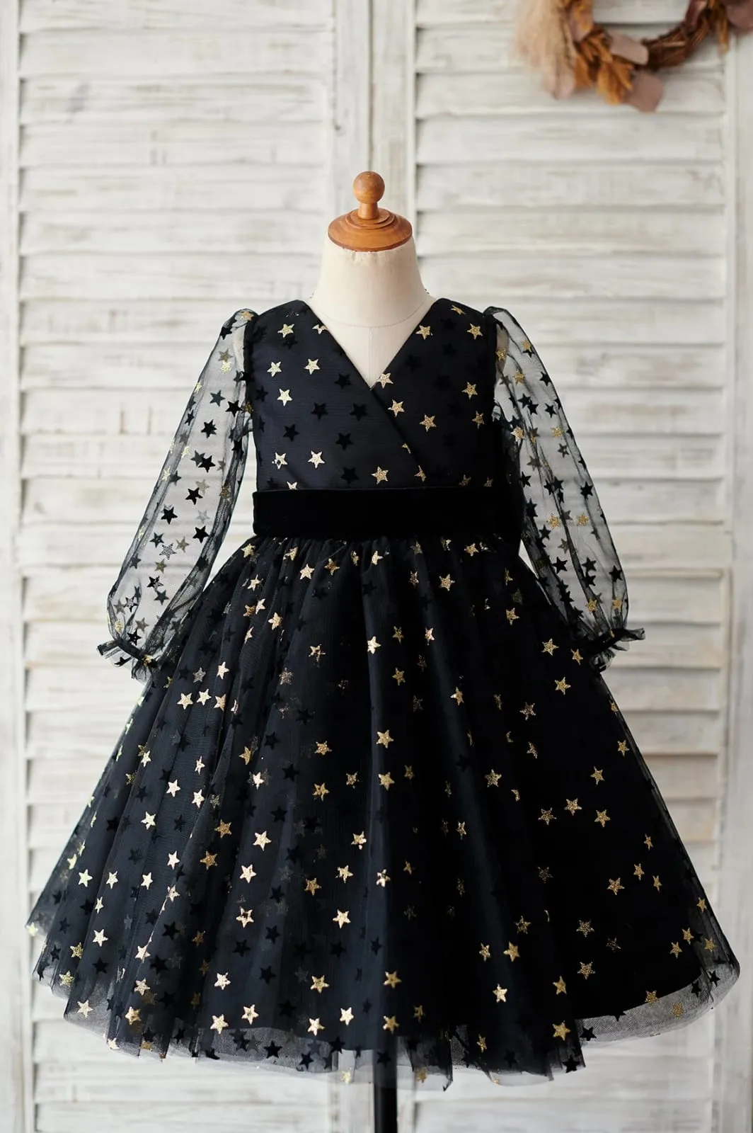 Black Gold Star Tulle V Back Long Sleeves Wedding Flower Girl Dress