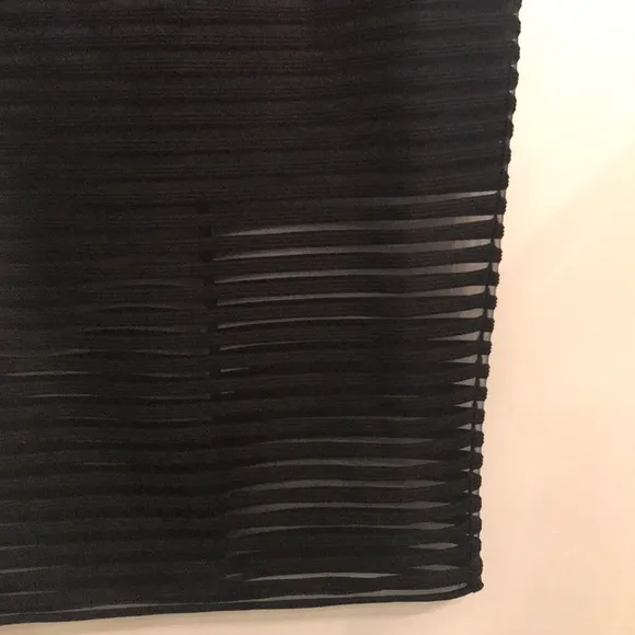 Black textured stripe pencil skirt