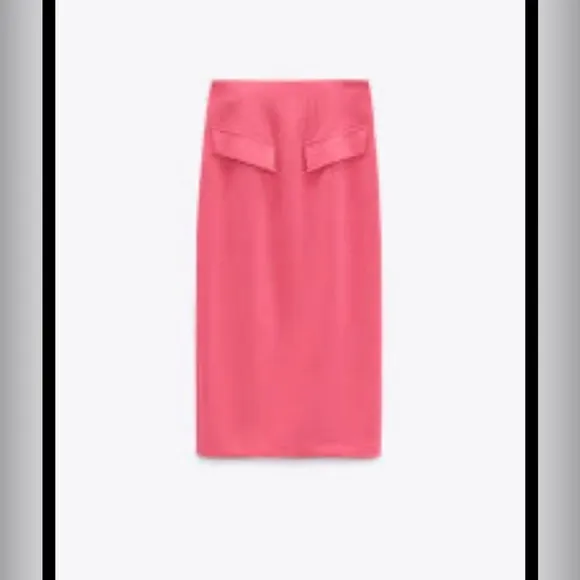 BLOGGER'S FAVE! ZARA FLAP DETAIL PENCIL SKIRT Blogger fav  NWT SZ M 💕💕✨