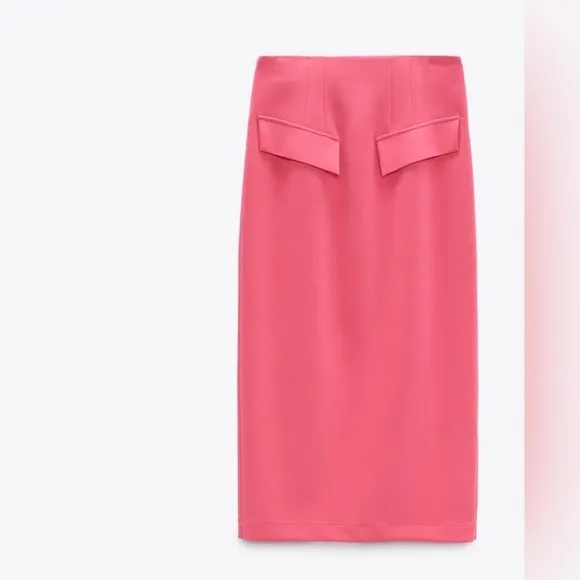 BLOGGER'S FAVE! ZARA FLAP DETAIL PENCIL SKIRT Blogger fav  NWT SZ M 💕💕✨