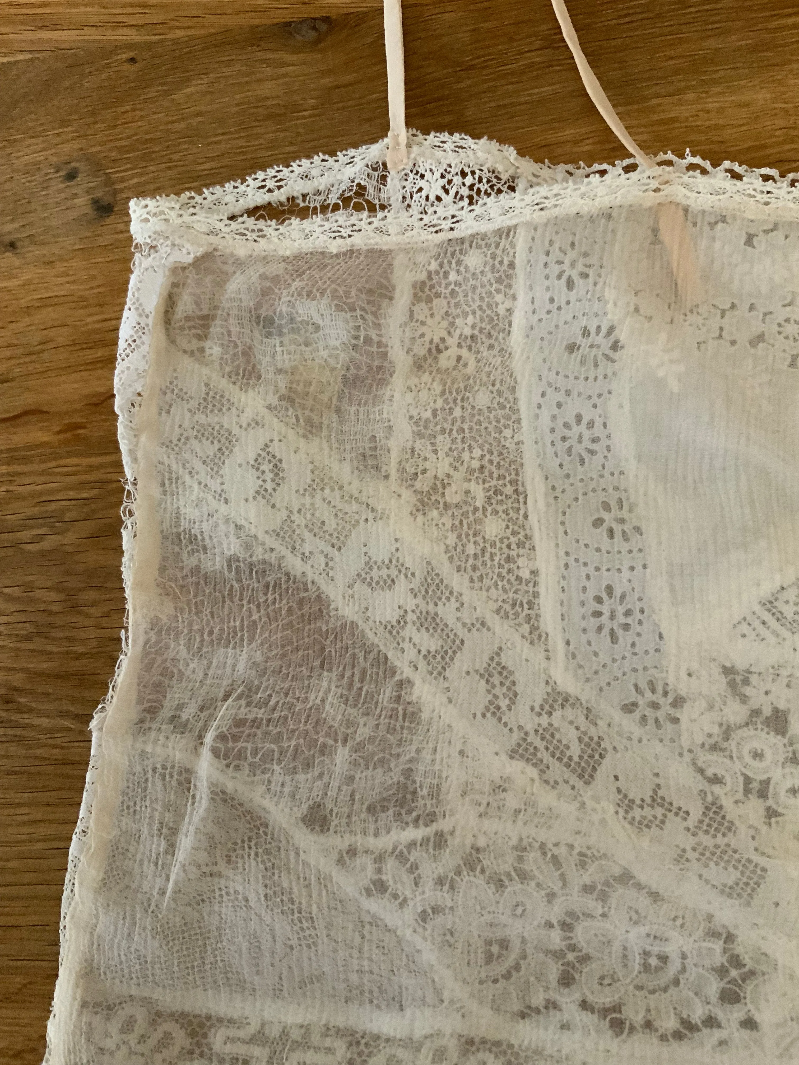 Blouse embellished with Antique Lace - Y2K -E5