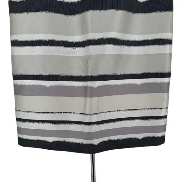 Boss Hugo Boss Vistripy Textured Stripe Neutral Pencil Skirt size US 8