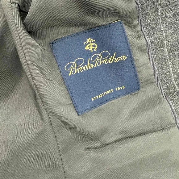 Brooks Brothers Petite Gray Striped Blazer Jacket Wool Blend Size 2