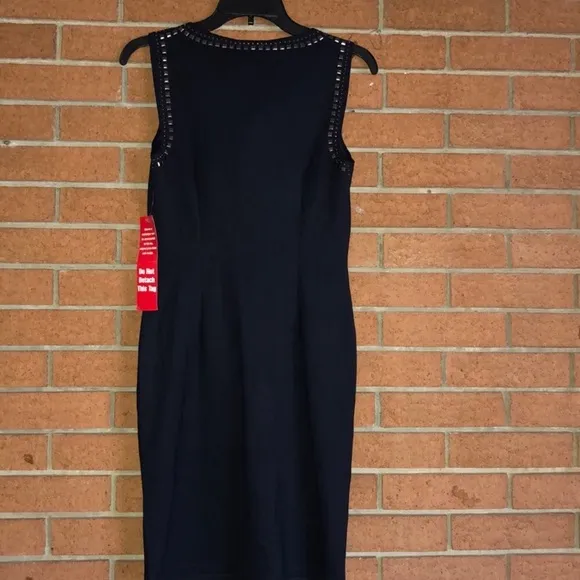 💙CARMEN MARC VALVO💙STUDDED PONTE SHEATH DRESS💙
