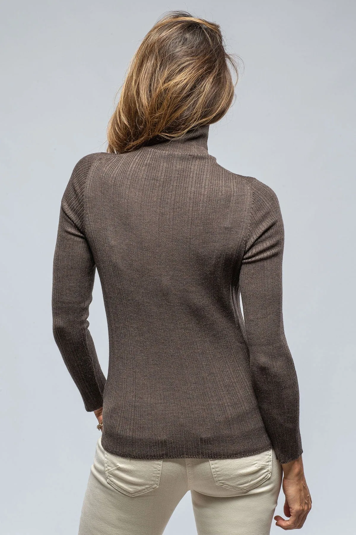 Celia Ribbed T.Neck Top In T. Moro