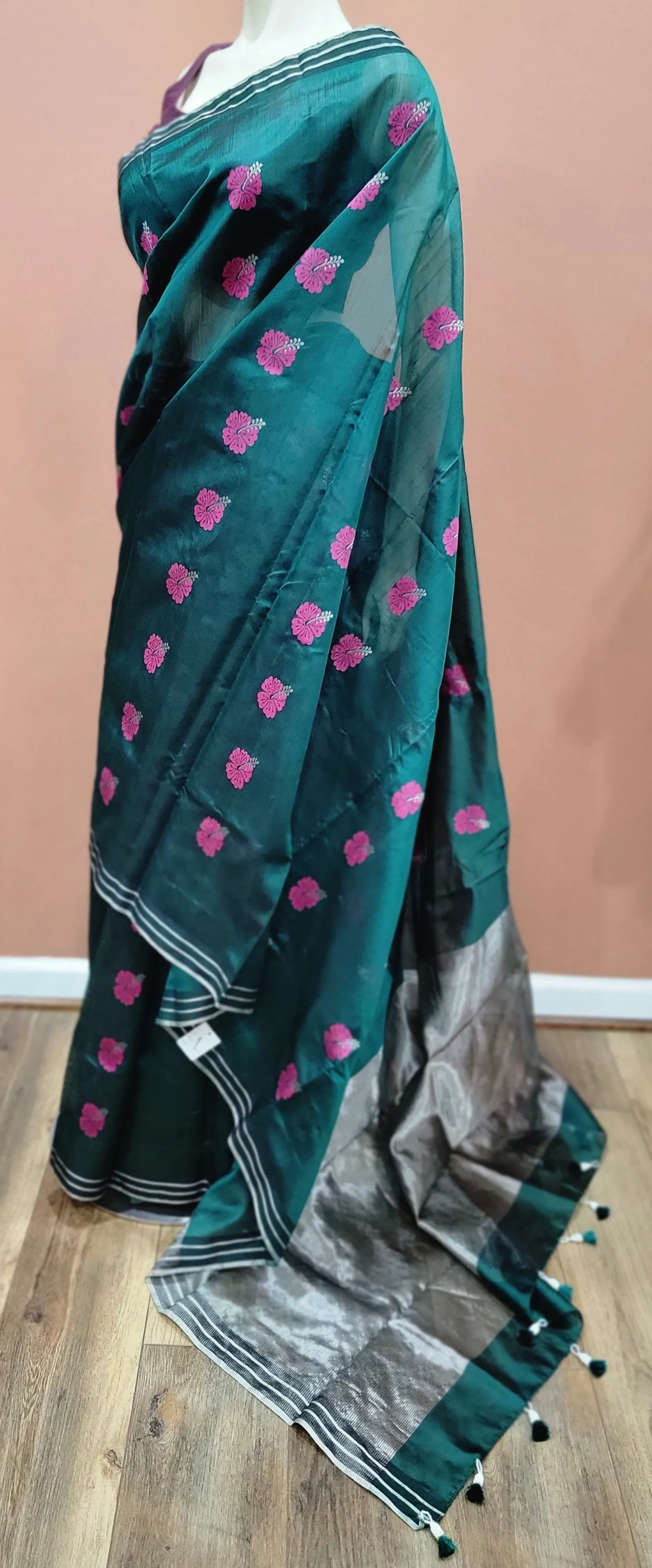 Chanderi Silk Saree w/ Blouse
