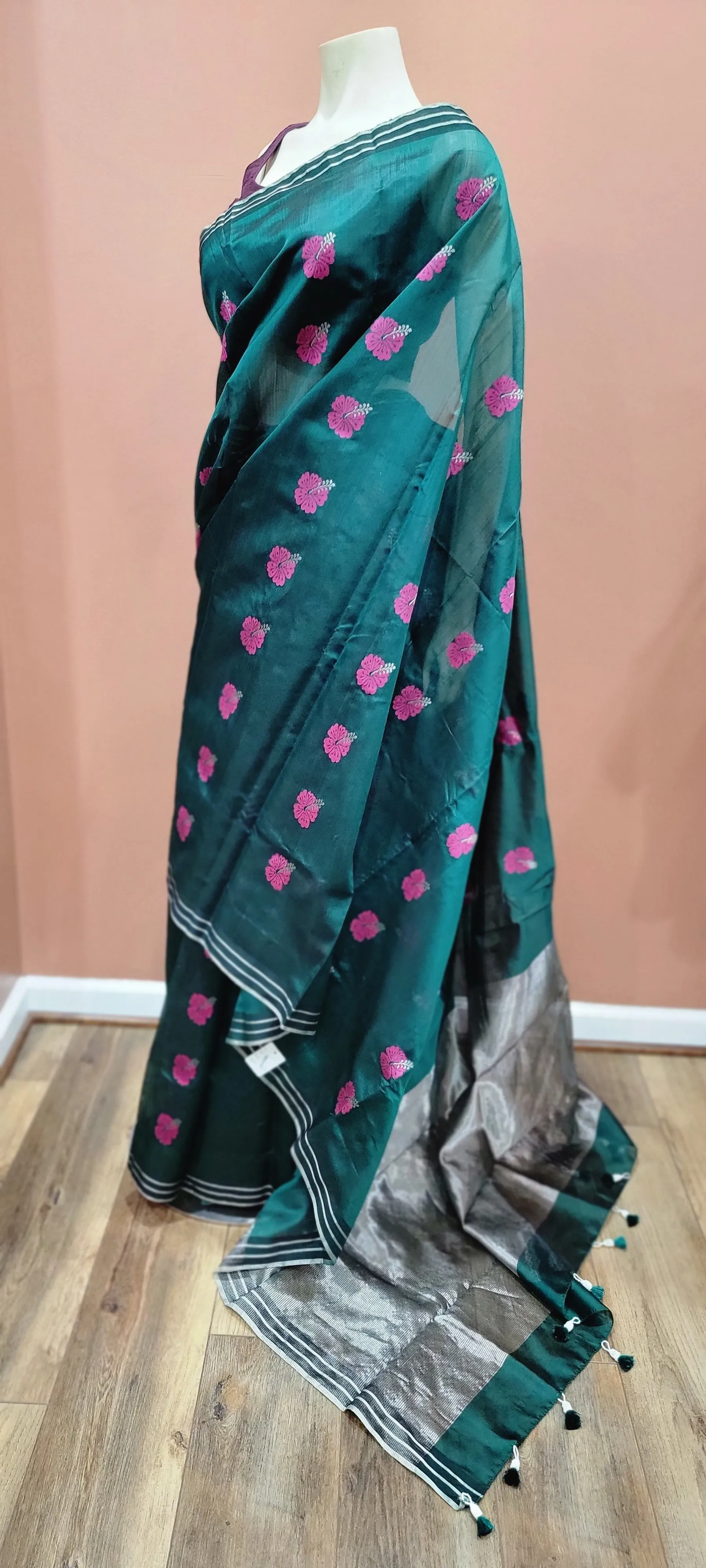 Chanderi Silk Saree w/ Blouse