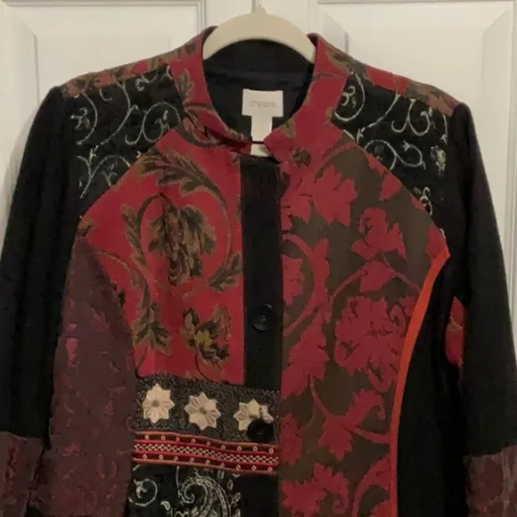Chico’s embroidered blazer/jacket. Paisley. Floral. Size 2