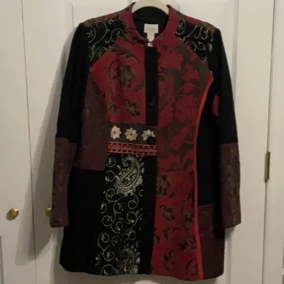 Chico’s embroidered blazer/jacket. Paisley. Floral. Size 2