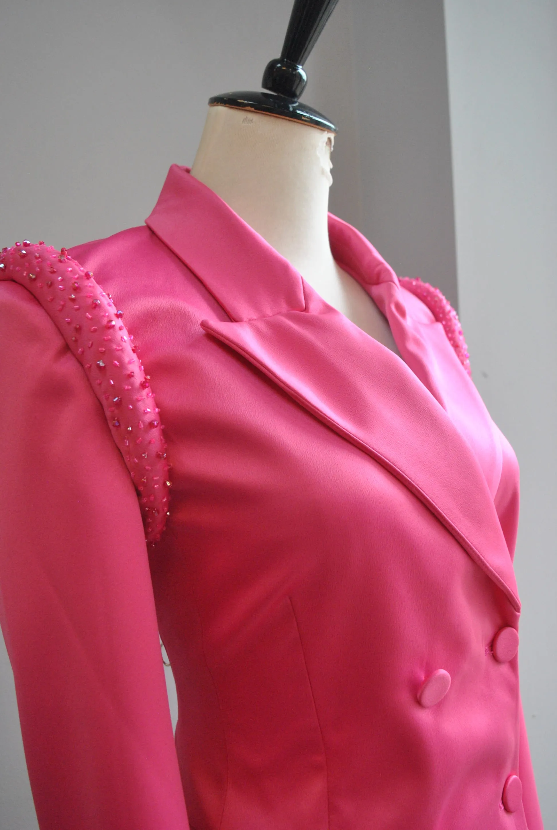CLEARANCE - FUCHSIA PINK SATIN BLAZER