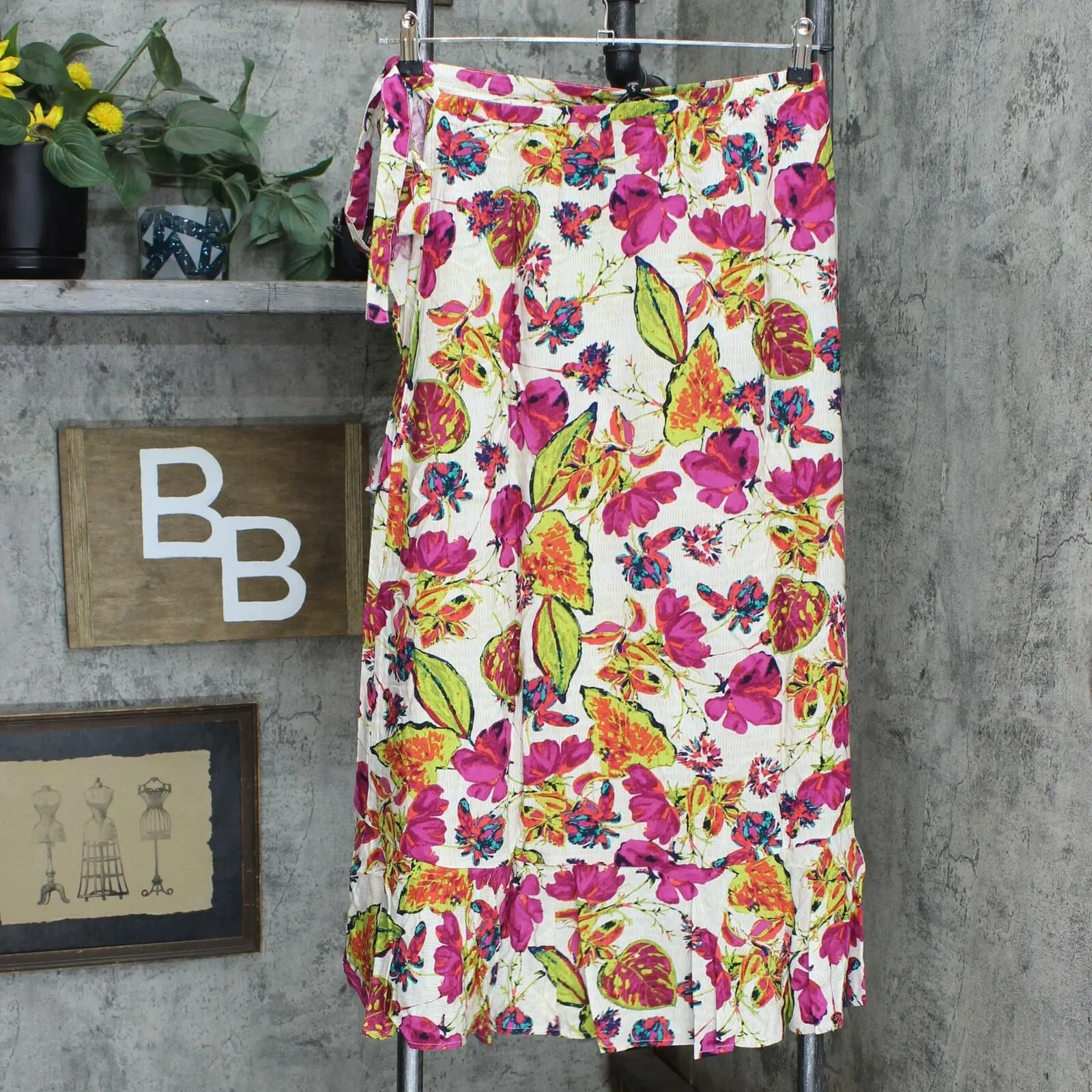 DG2 by Diane Gilman Women's Faux Wrap Ruffle Printed Skirt