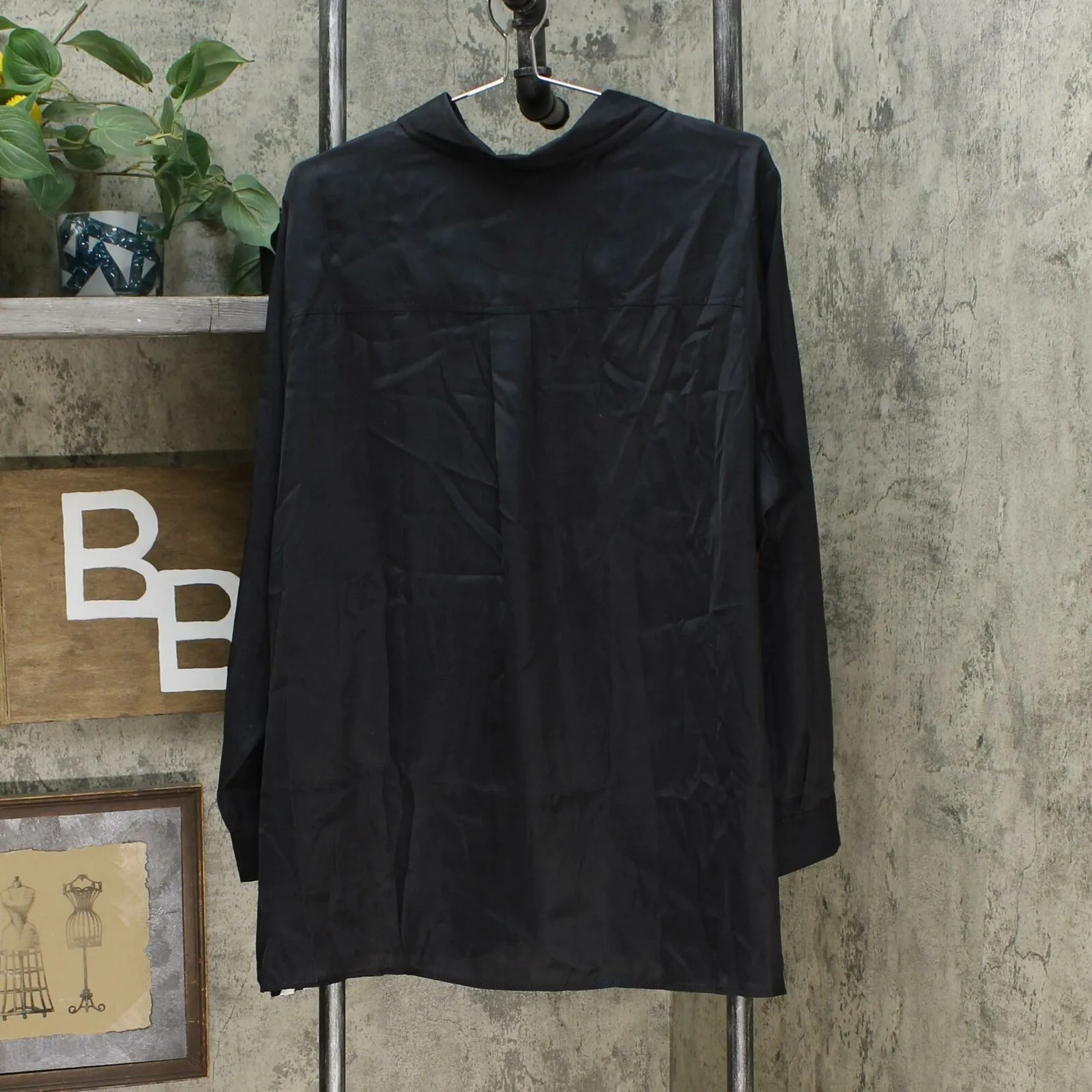DG2 by Diane Gilman Women's Plus Size Printed Charmeuse Button Up Blouse