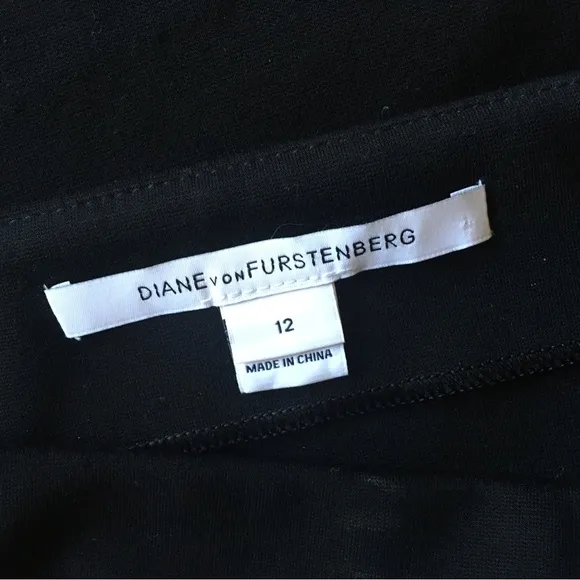 Diane Von Furstenberg Black Ponte Pencil Skirt with Pockets Misses size 12