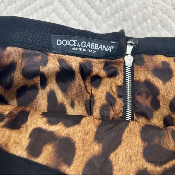 Dolce &amp; Gabbana Black Leopard Pencil Skirt, Small