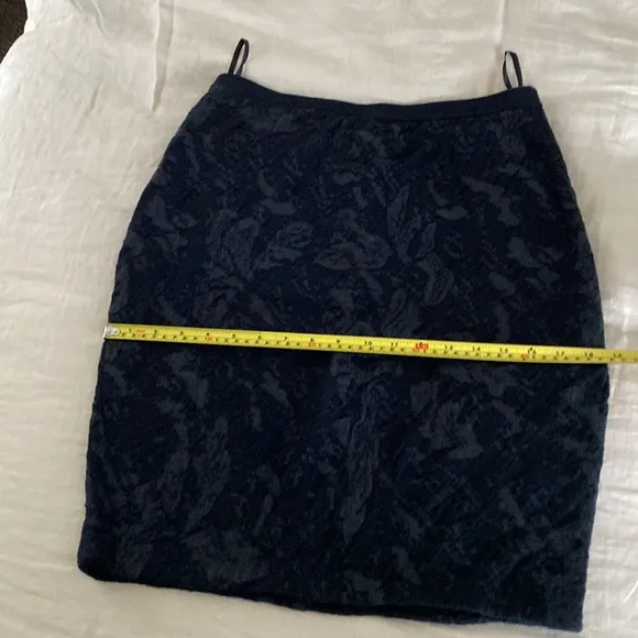 Eileen Fisher Black Floral Knit Pencil Skirt