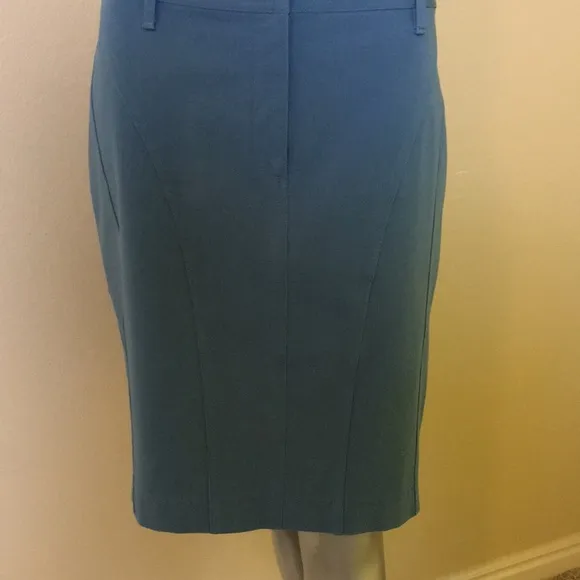 ELIE TAHARI Fitted Pencil Skirt