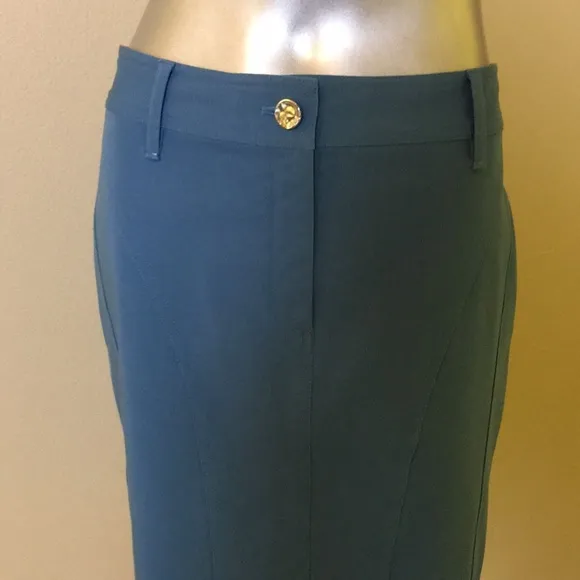 ELIE TAHARI Fitted Pencil Skirt