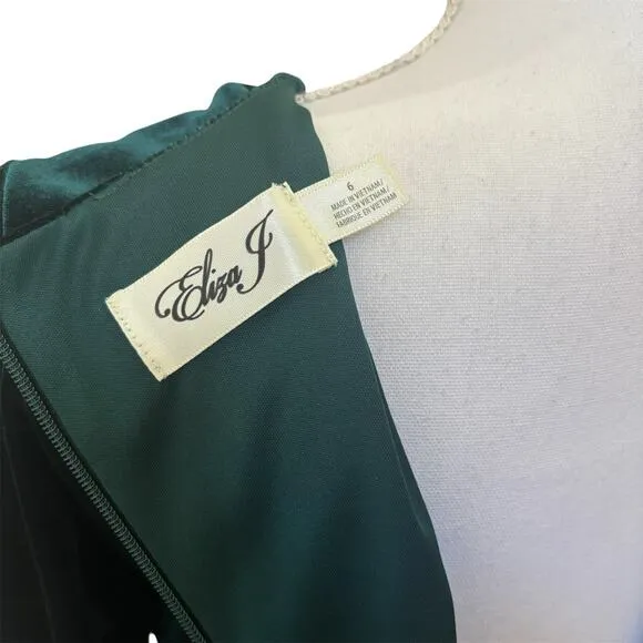 Eliza J Green Velvet Sheath Dress Size 6