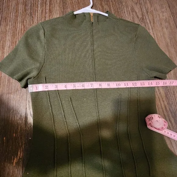 Eliza J Pintuck Fitted Sheath Dress NWOT Green Small