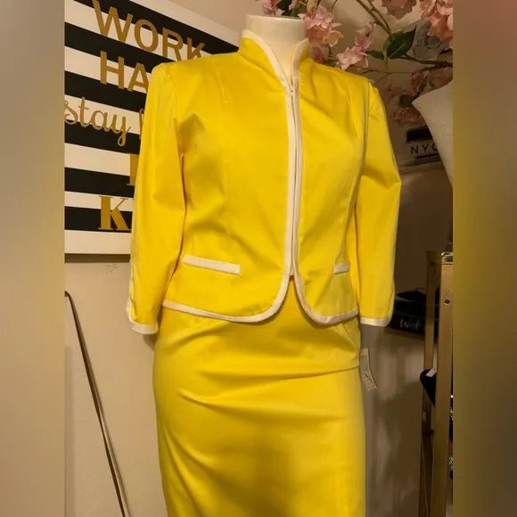 Enrico Baldini Yellow Blazer &amp; Skirt Set 12 NWT