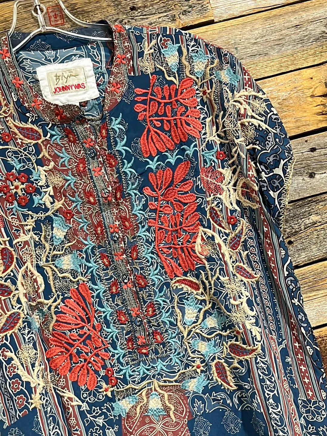 Erlina Blouse