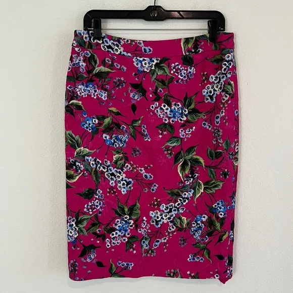 Escada Floral Pink Knee Length Skirt