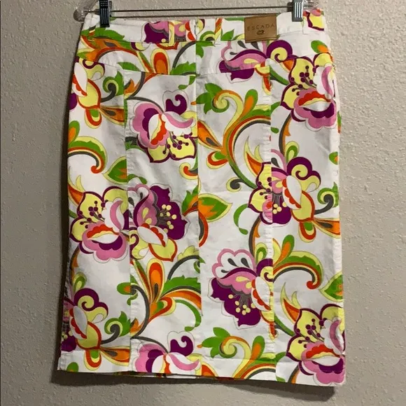 Escada Multi Colored A Line Pencil Skirt