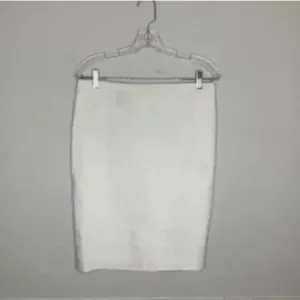 Escada Off-White Pencil Fully Lined Skirt Size EU 42