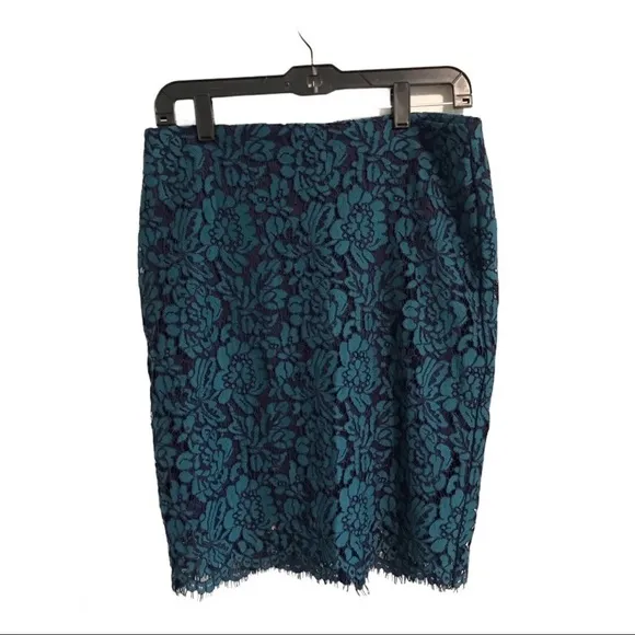 EUC Banana Republic Teal Navy Lace Pencil Skirt